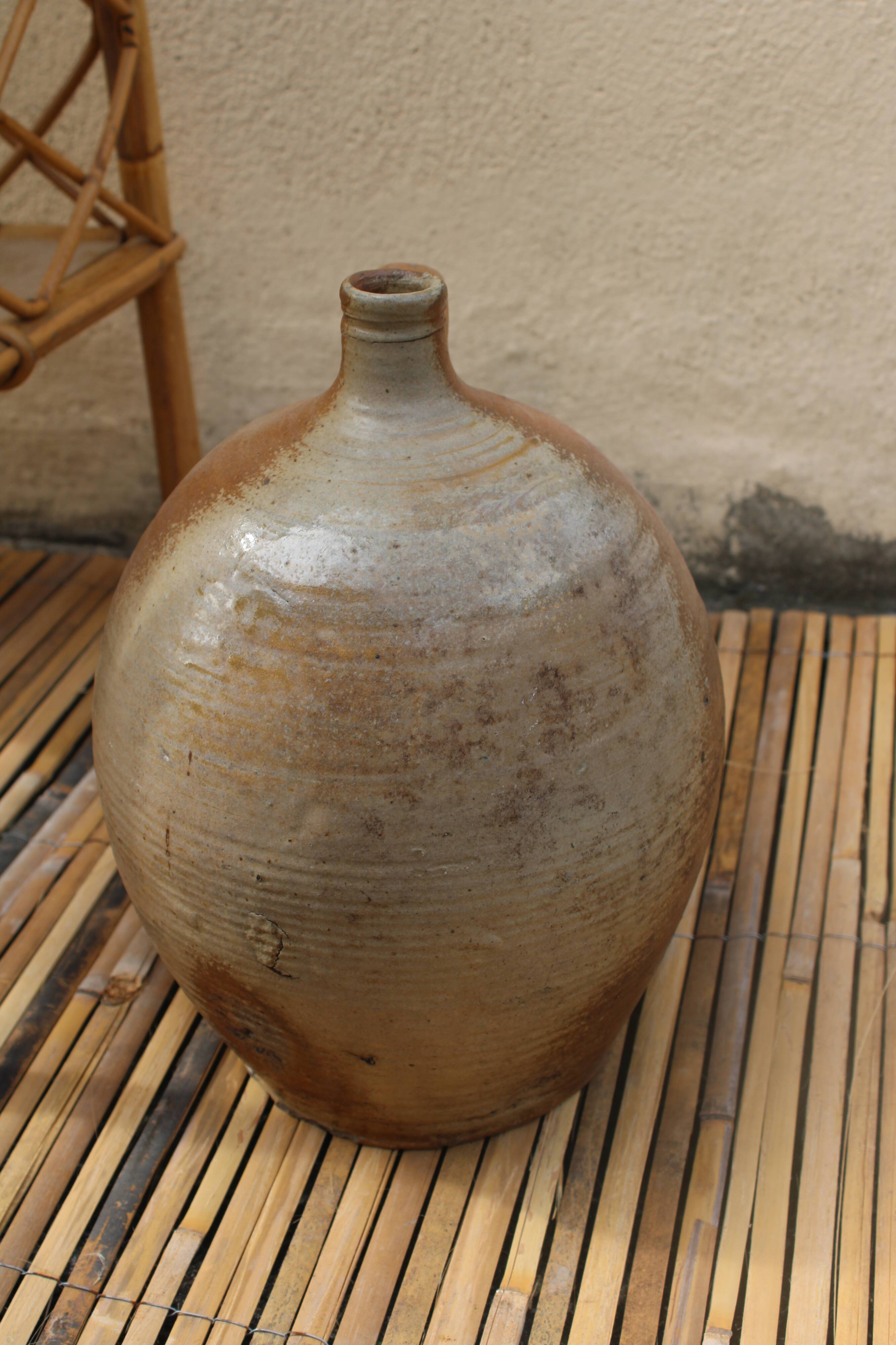 Sandstone jar