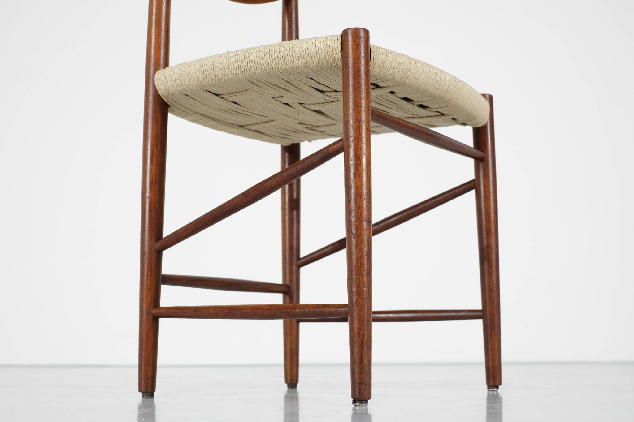 “316” chair by Peter Hvidt & Mölgaard Nielsen for Søborg Møbelfabrik.