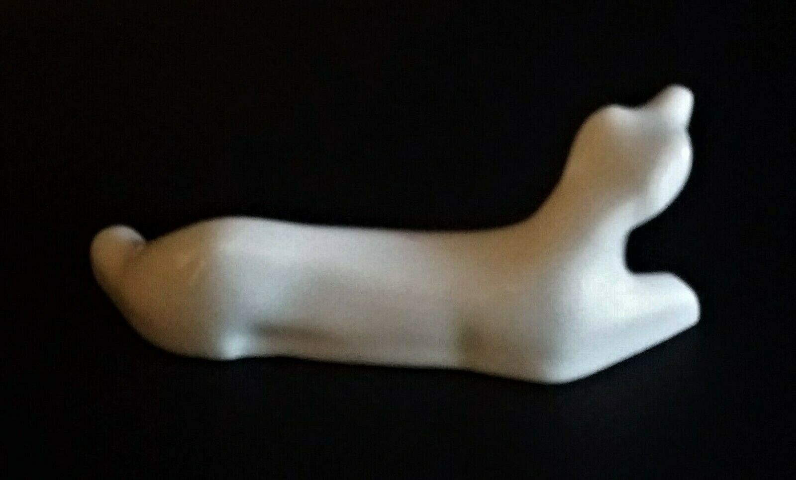 White porcelain knife holder sea lion