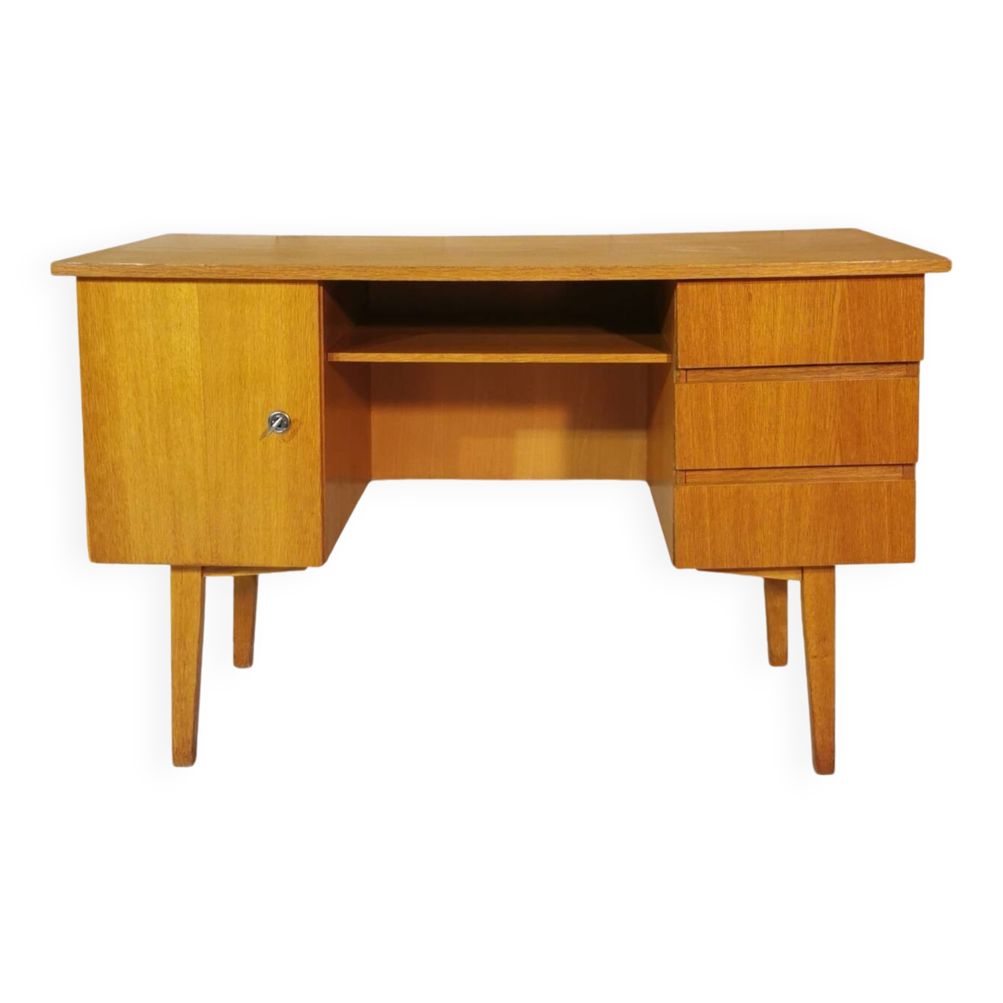 Desk with compass feet