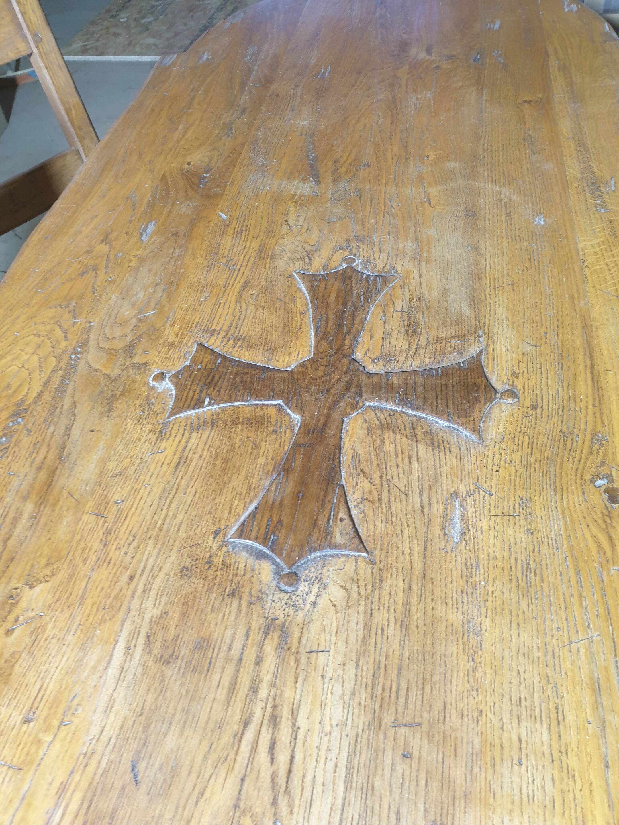 Monastery table with Occitan cross + 4 chairs - 20th century