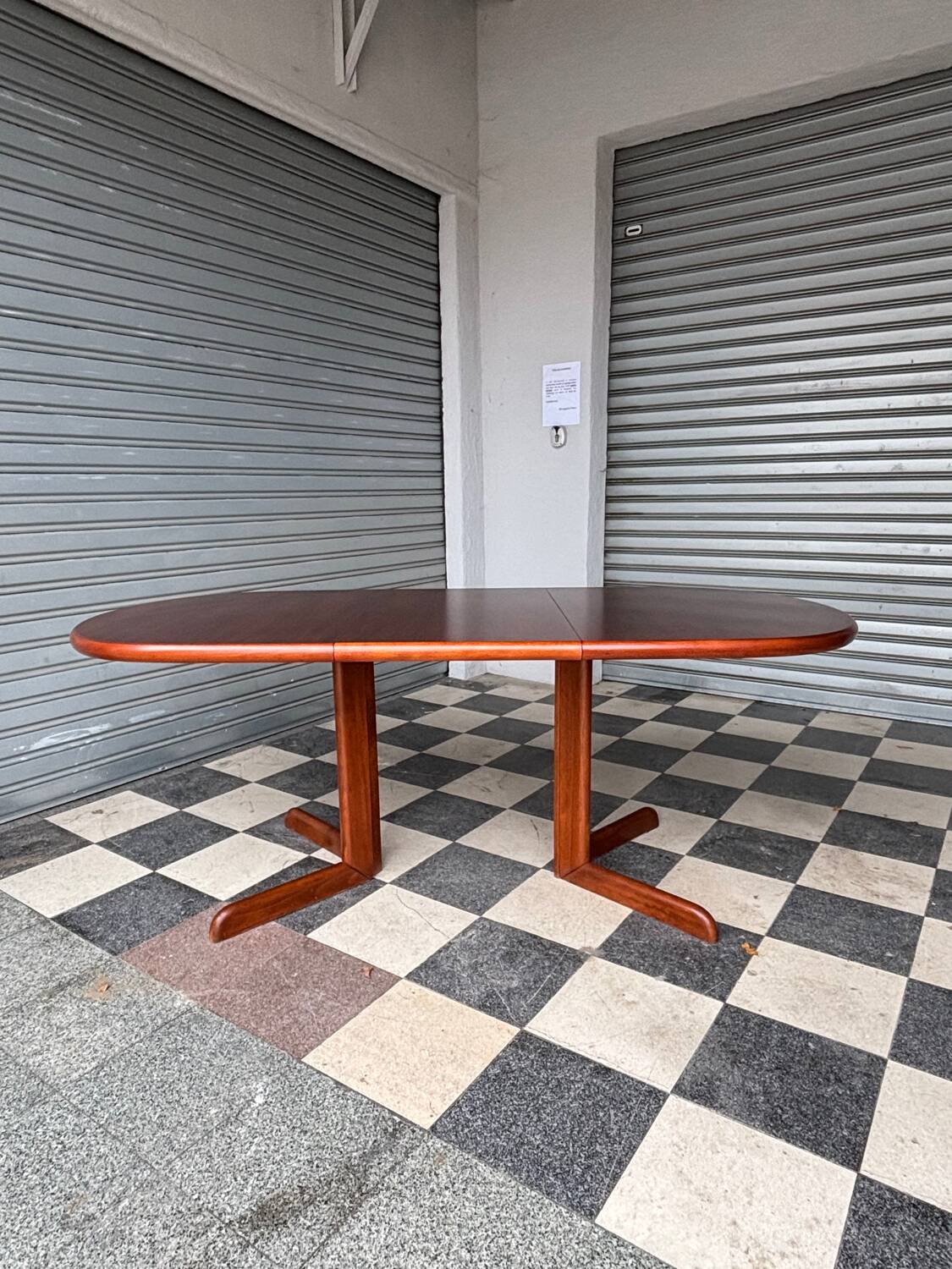Vintage Scandinavian extendable table