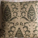 Decorative pillow case in velvet with ottoman turkish 16th century motifs