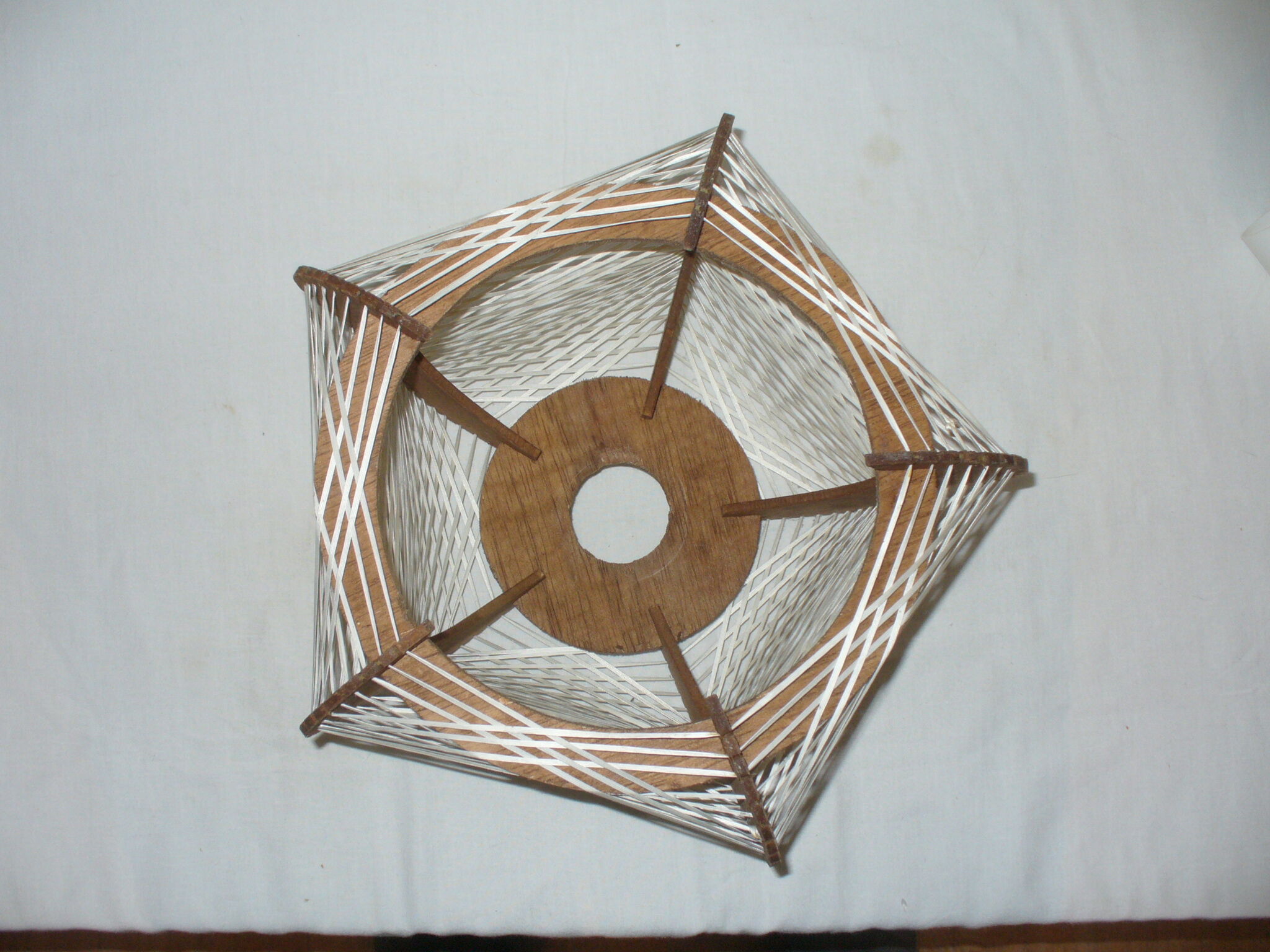 Suspension fil scandinave des années 60 - 70