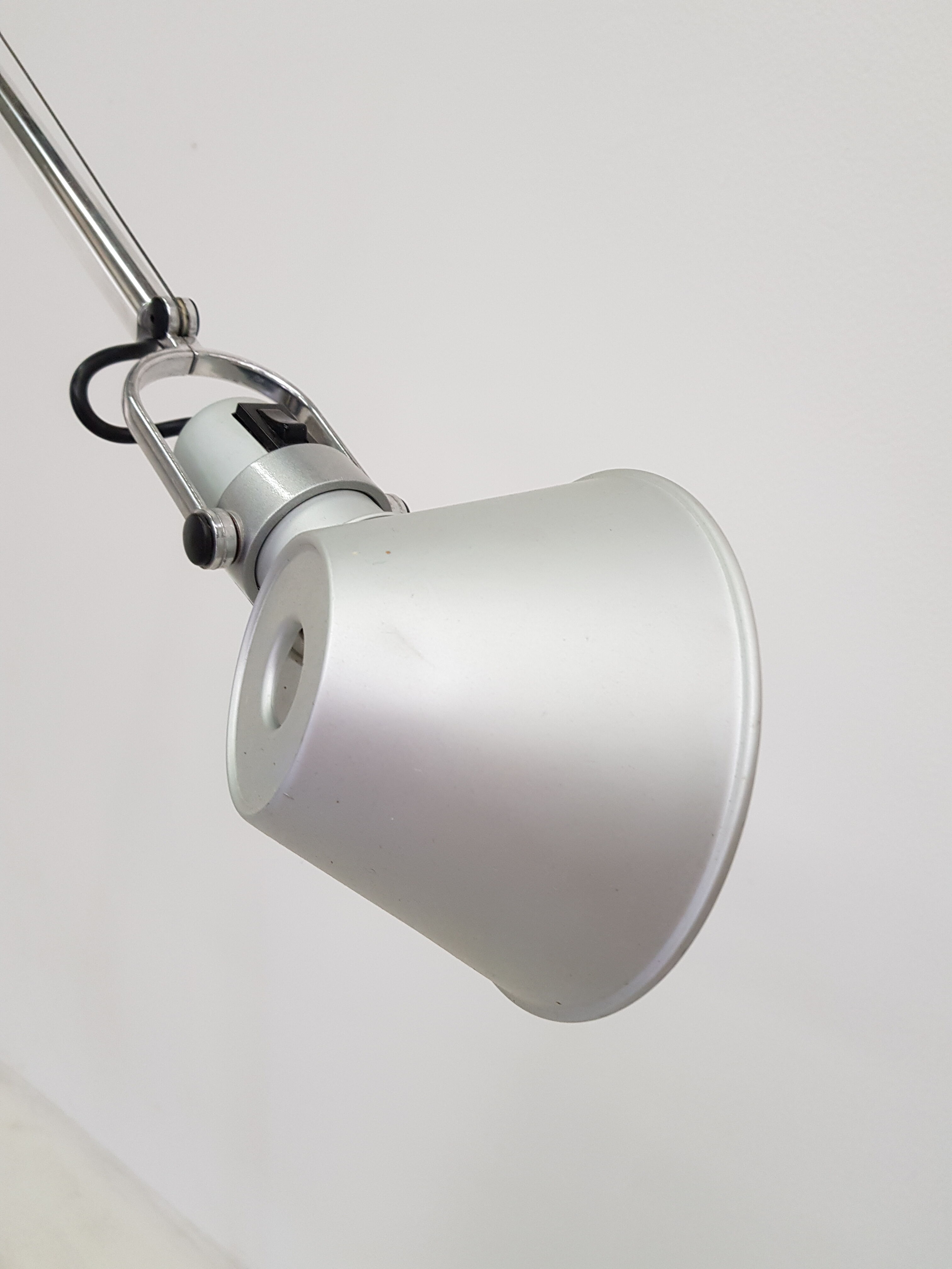 Artemide Tolomeo Terra Halo lamppost