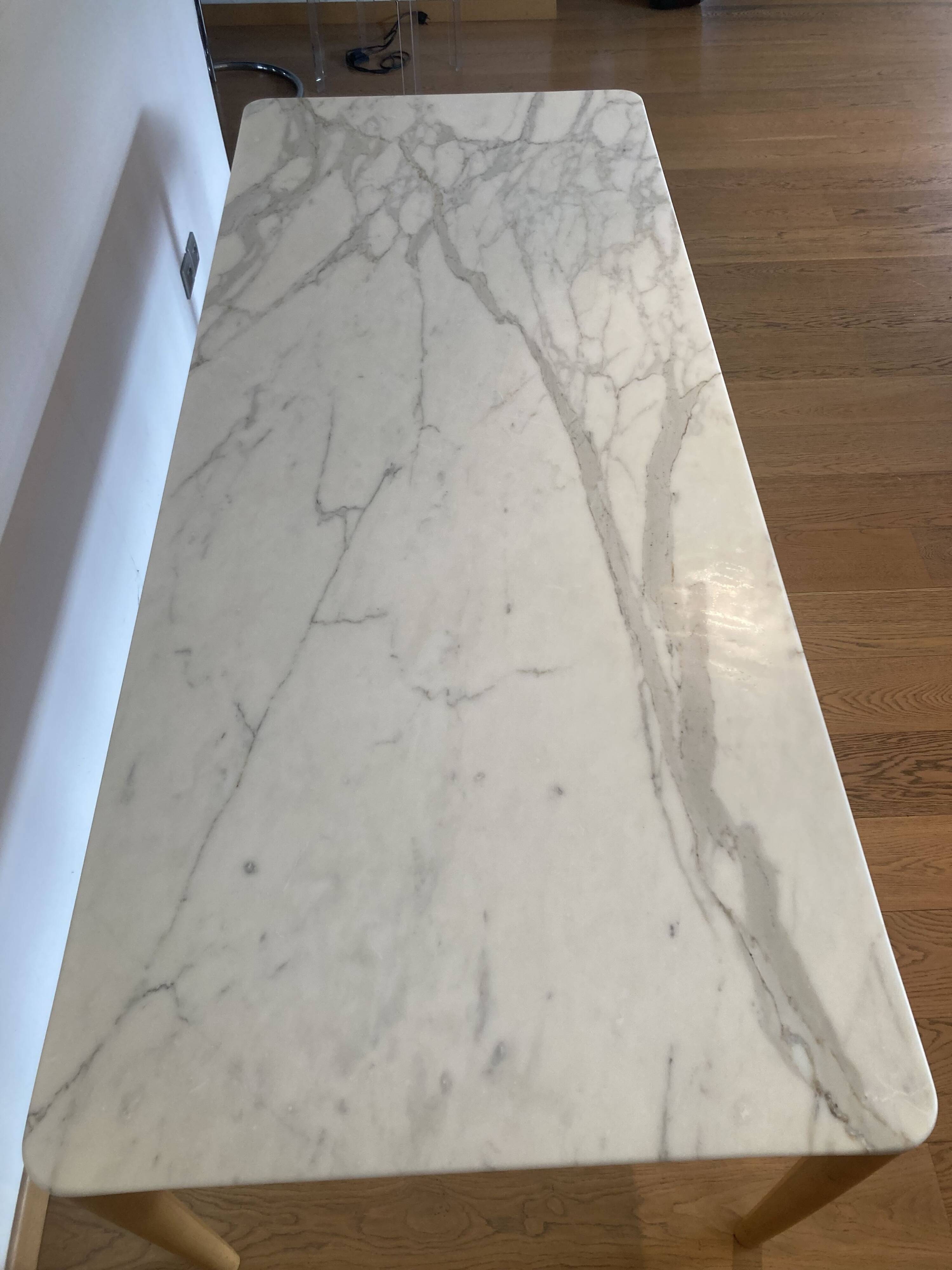 Tavolo 95 table set by de padova