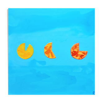 Table ''Three GoldFish''