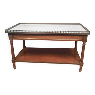 Table basse   à galerie style Louis XVI