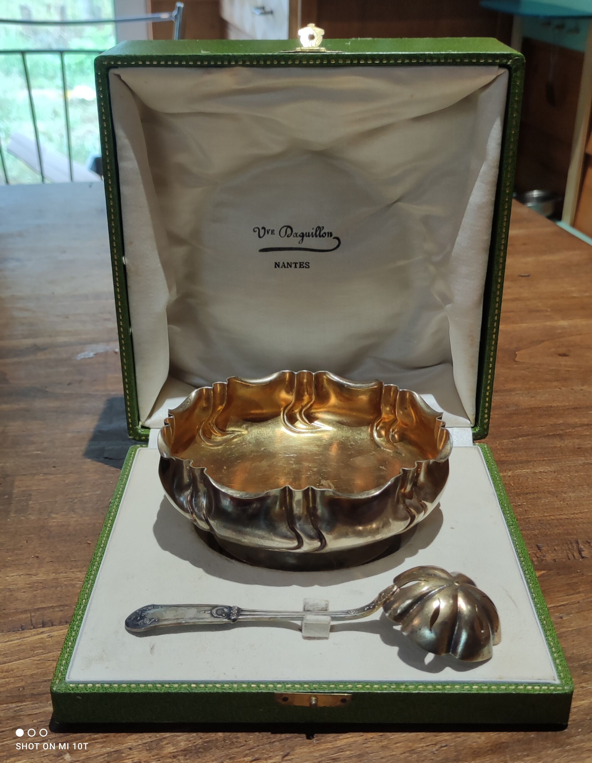 Silver metal table set box/Daguillon Nantes