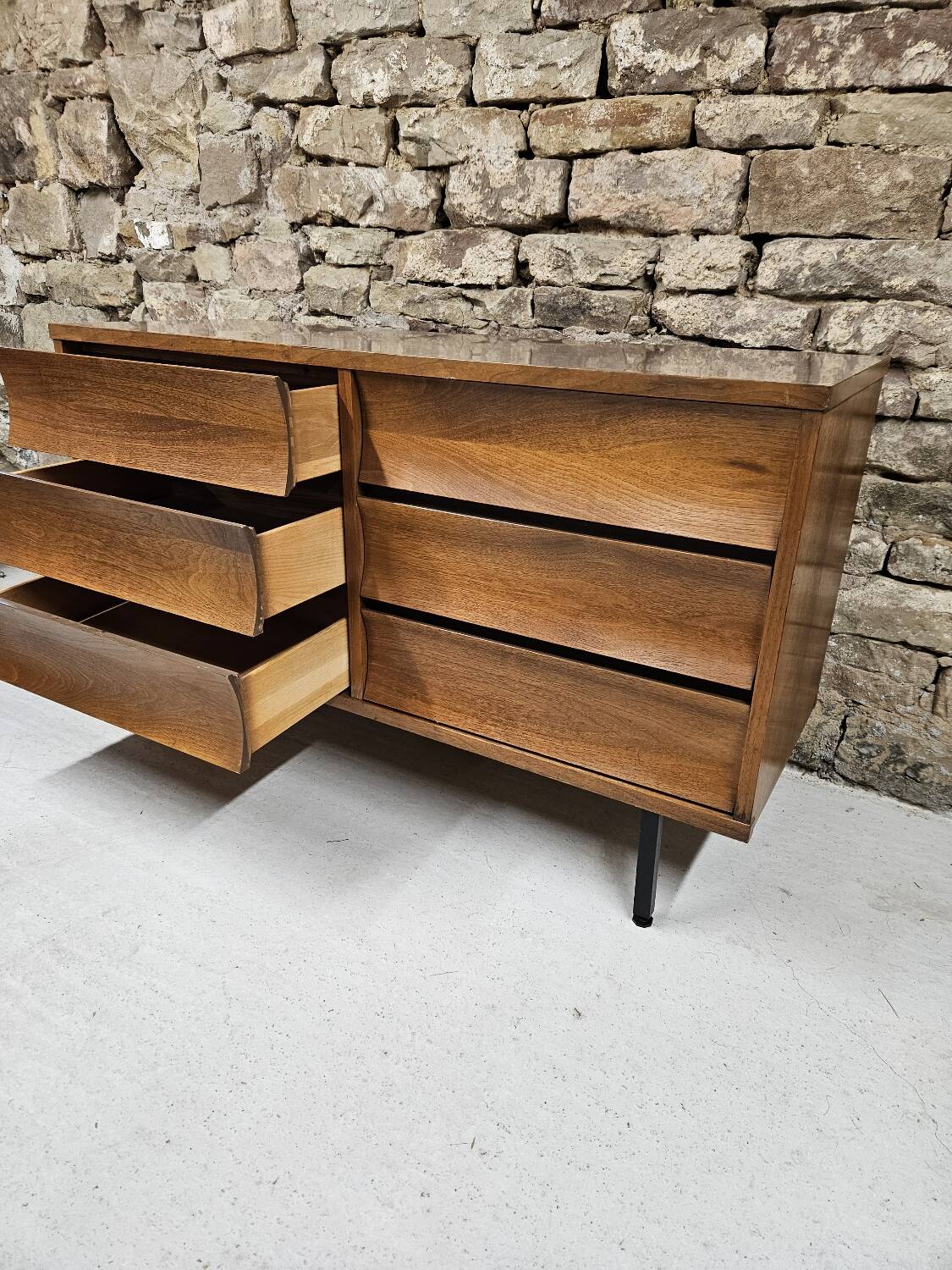 Johnson Carper 1950 Dresser