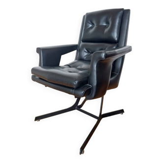 Raphael Raffel designer armchair