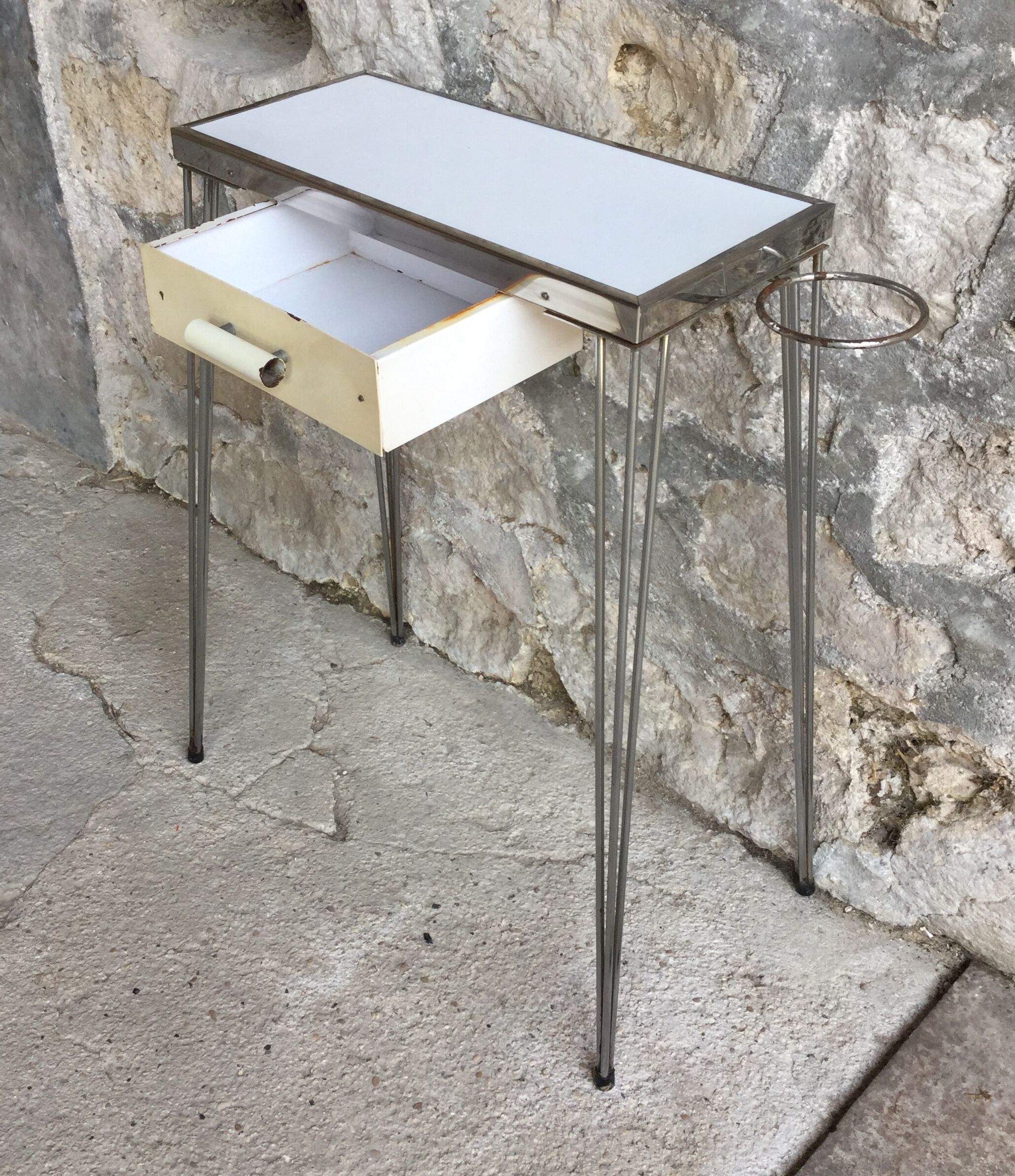 Metal console vintage feet Eiffel 1970