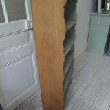 Small vintage bookcase, 5 fixed shelves, interior sublimated in verdigris, waxed finish.
