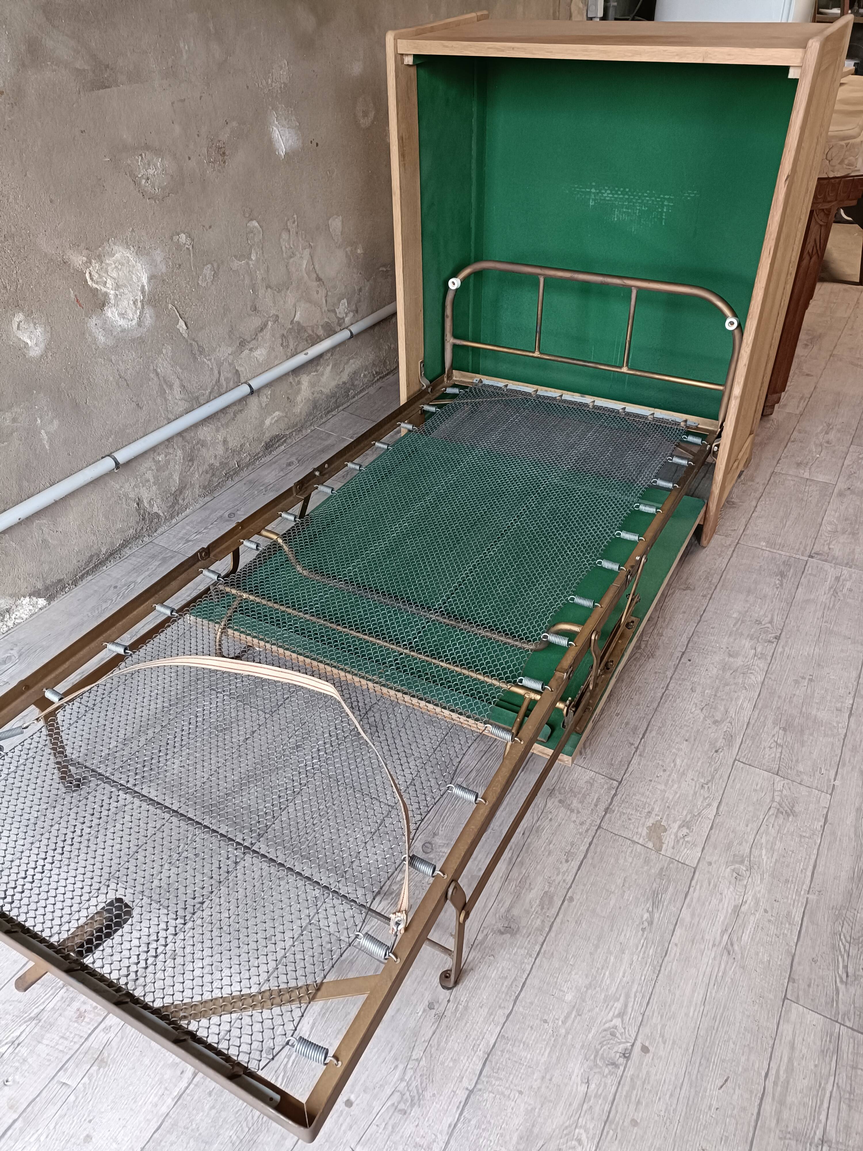 Renovated foldable bed