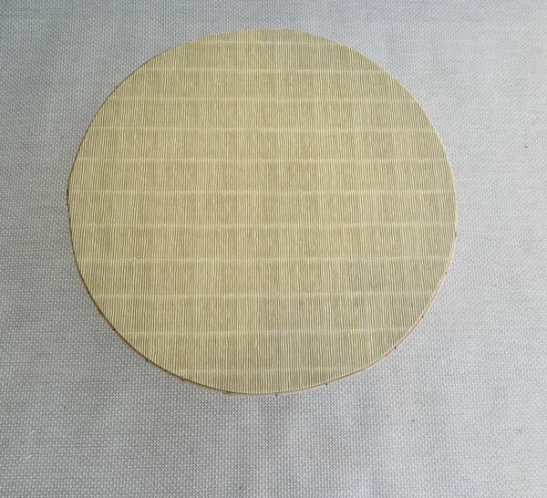 Guéridon tripode en rotin, 1960