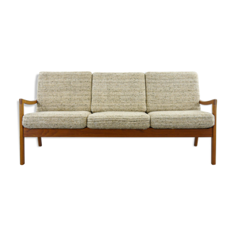 Senator teak sofa by Ole Wanscher for Cado, in Denmark