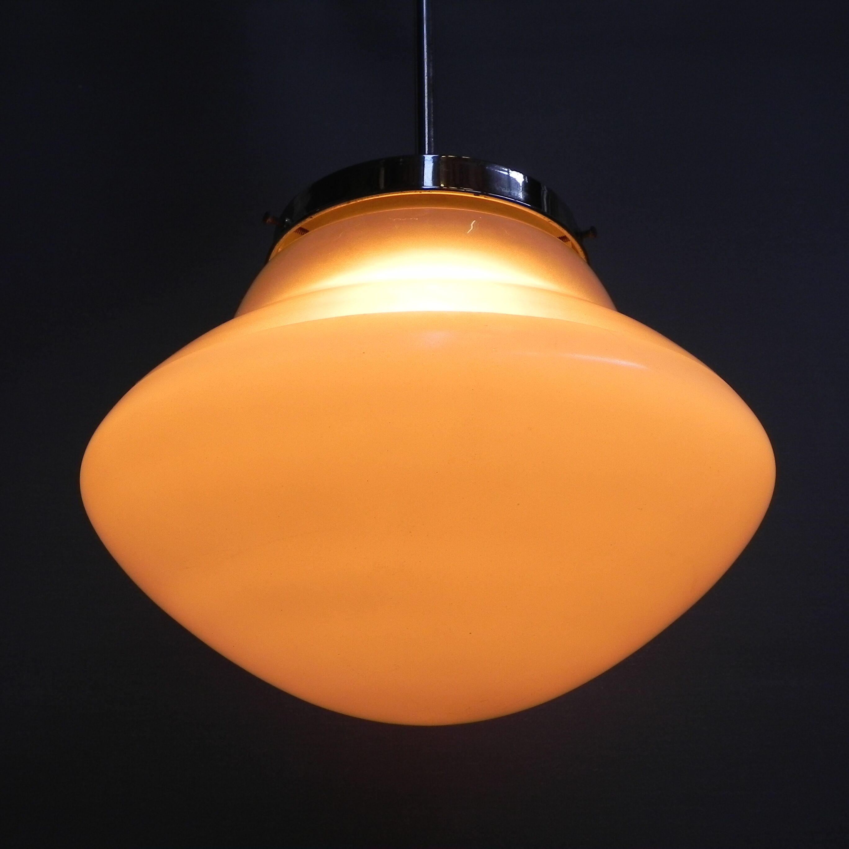 Art Deco hanging lamp