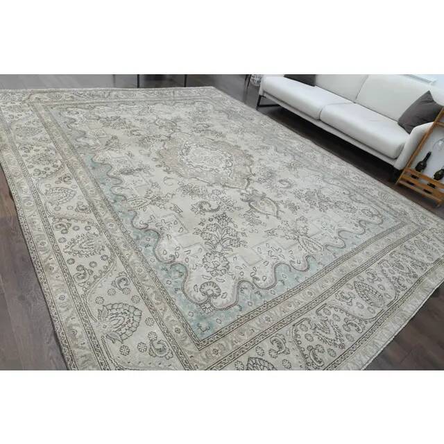 Tapis d'aire vintage persan fait main en laine et coton beige des années 1970 285x362