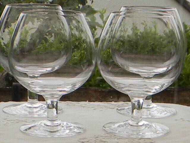 Set of 4 SEVRES crystal cognac glasses.