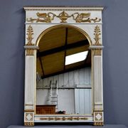 Large trumeau mirror, Directoire style – Early 20th century