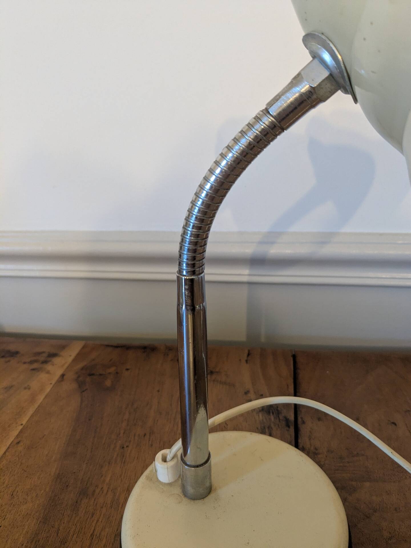 Vintage articulated desk lamp