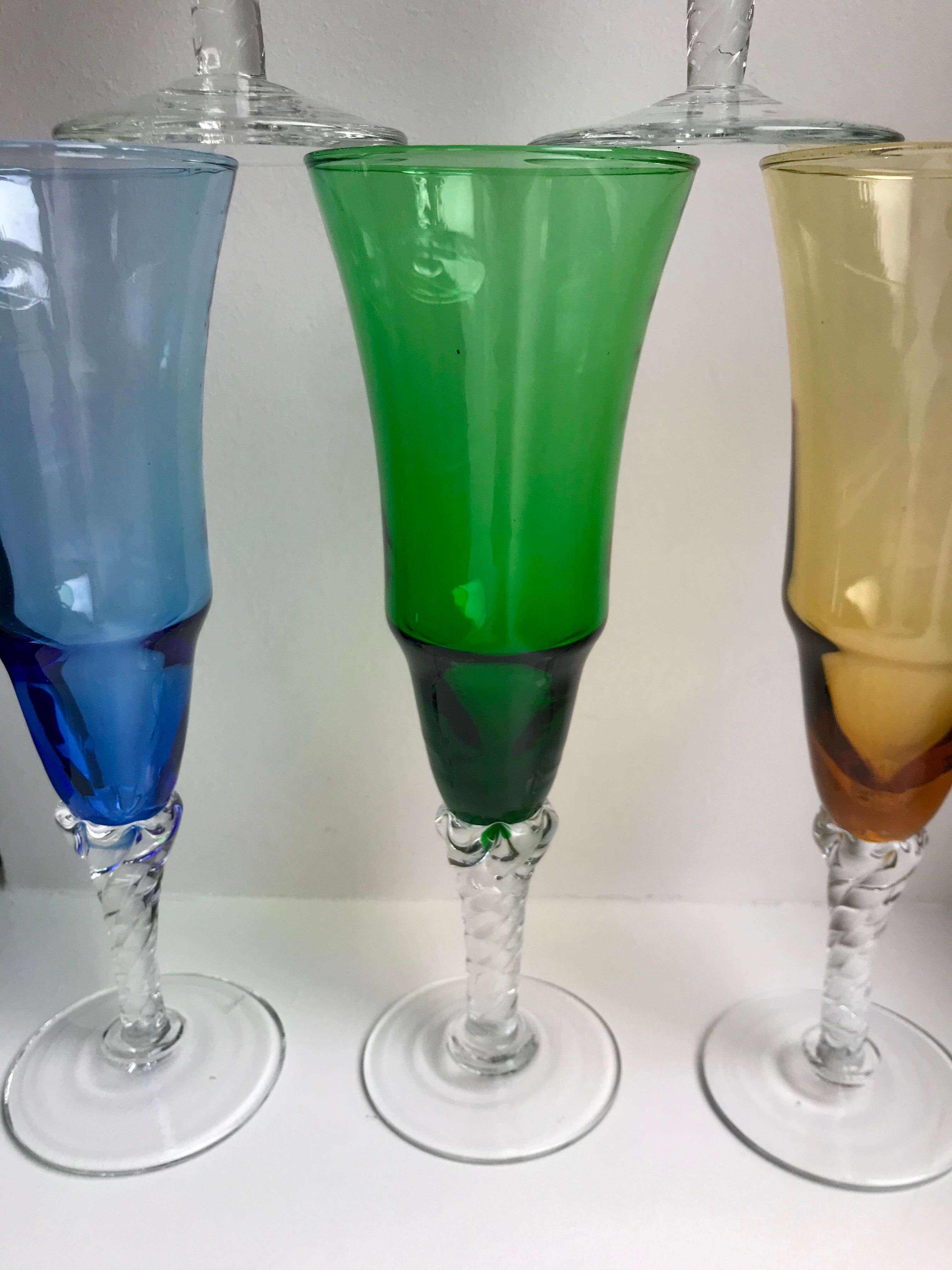 Set of 5 colorful champagne flutes feet worked 60-70s