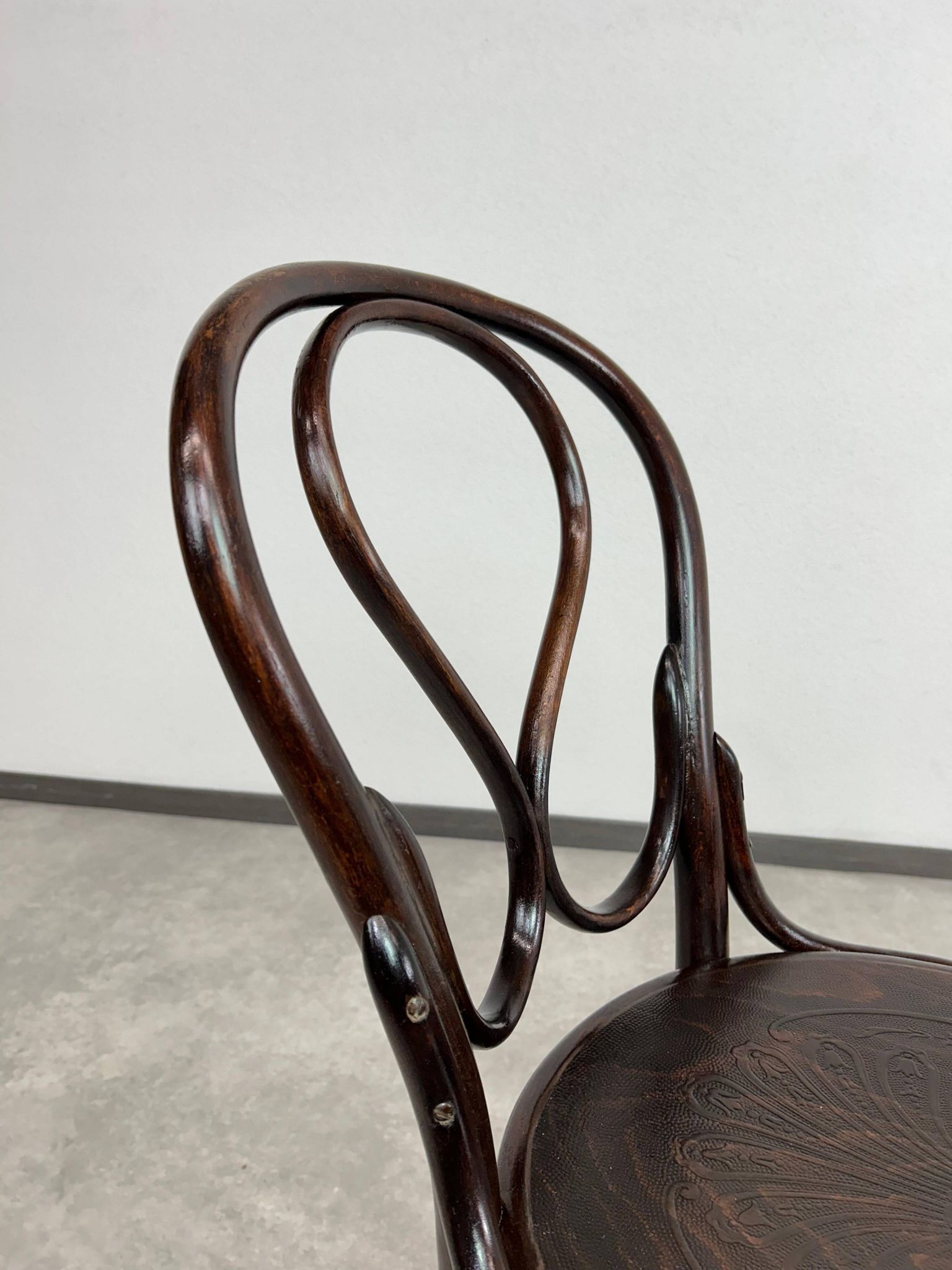 Bentwood dining chair no. 20 by Thonet