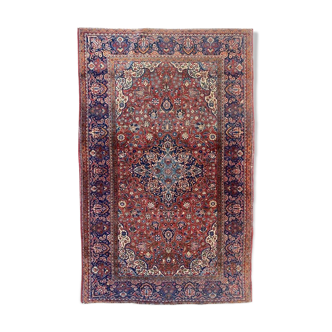 Kashan carpets from the early twentieth century