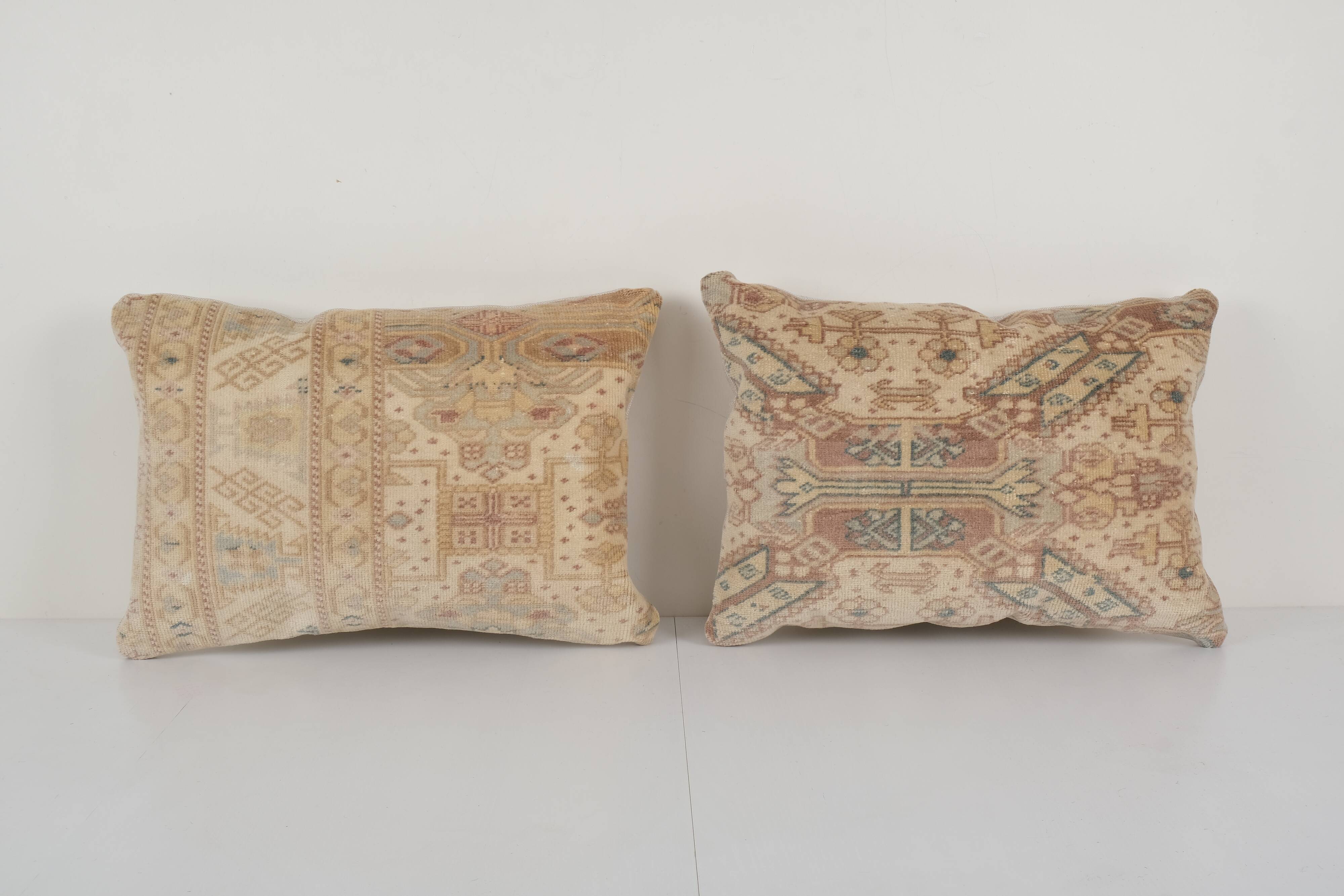 Decorative pillow, set of two covers