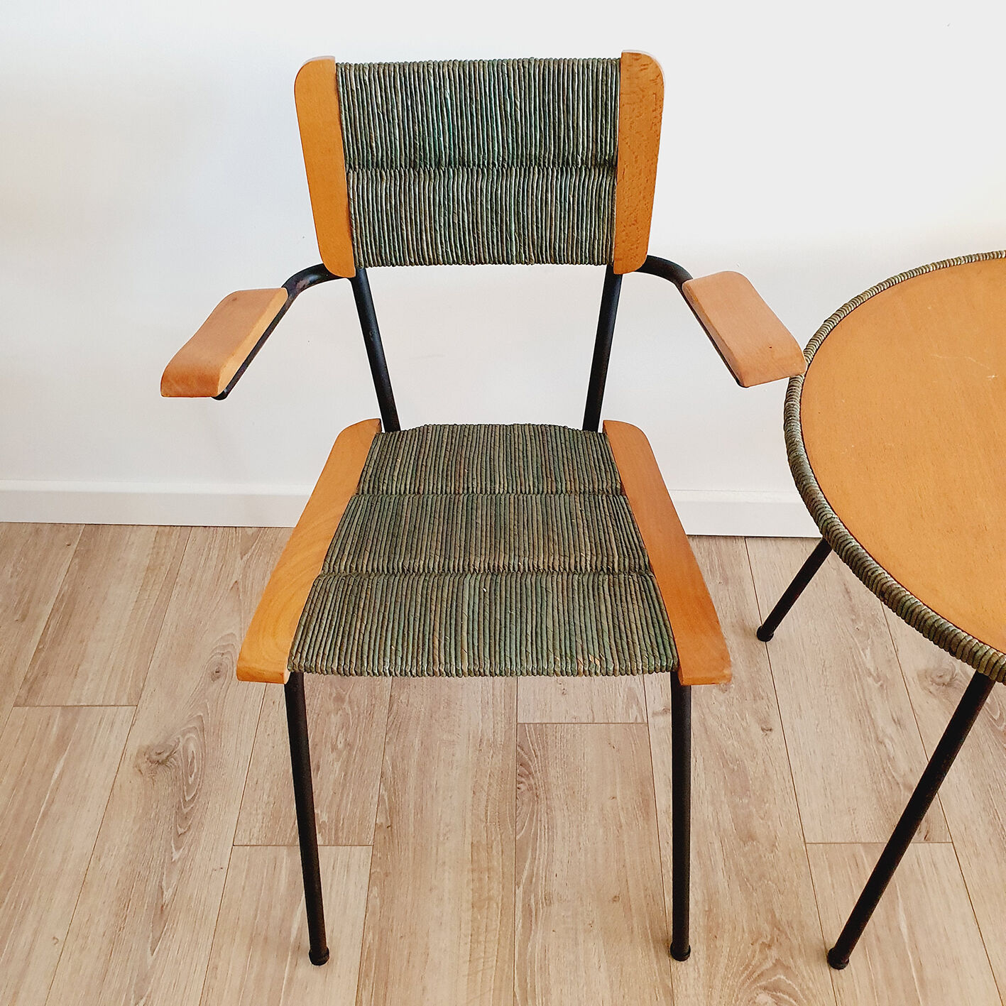 Pair of armchairs and vintage coffee table straw, wood and metal