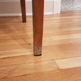 Round table with flaps