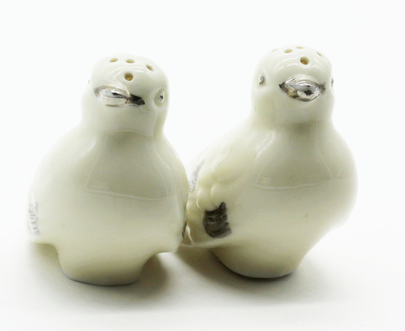 Vintage bird salt shakers