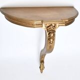 Console d'applique murale en bois sculpté à patine doré