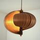 Lampe de plafond Nautilus en bois attribuée à Hans Agne Jakobsson, années 1960.