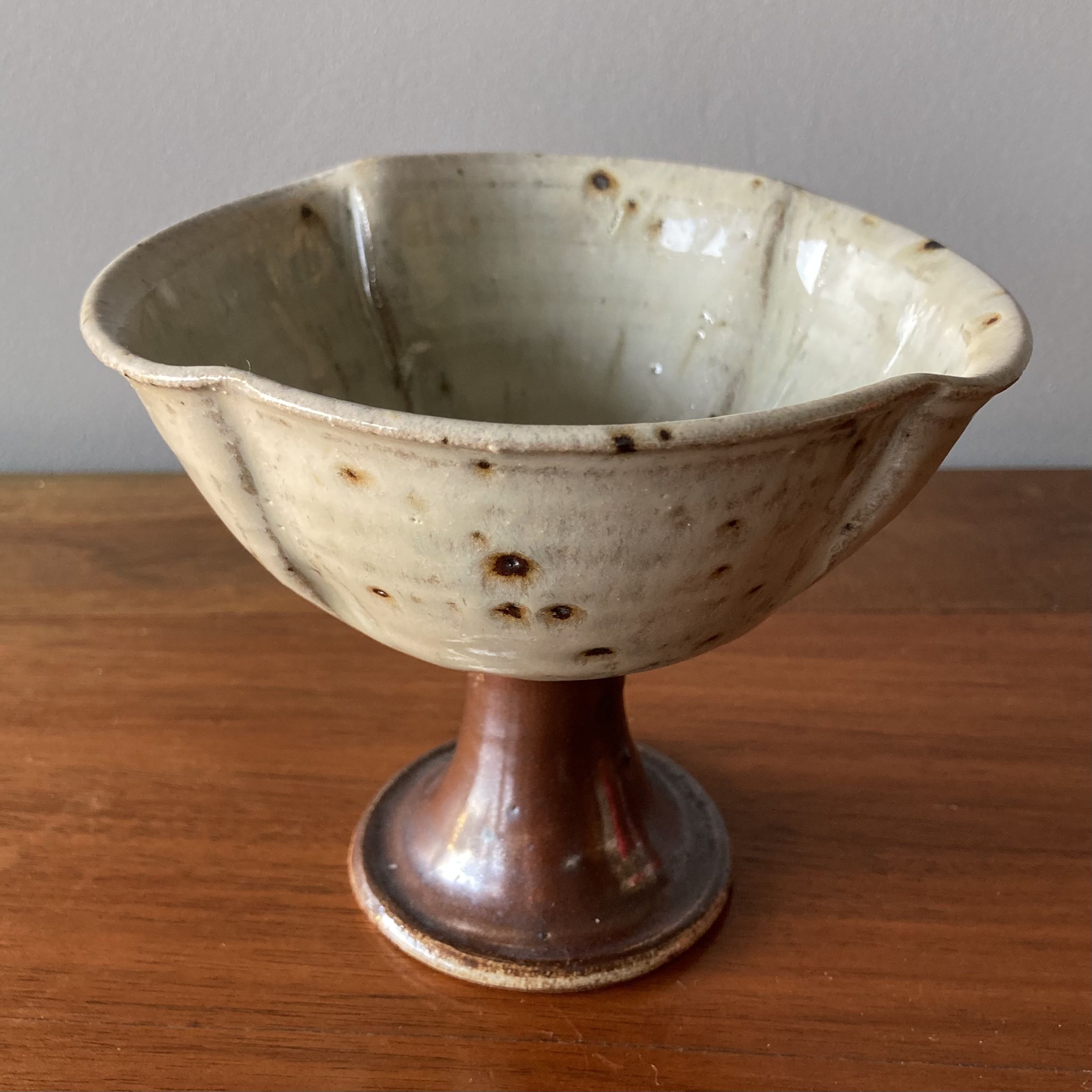 Japanese stone cup from la borne of the pedley-kepp workshop, 1970-1980