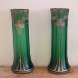 Paire de grands vases Art Nouveau en verre peint émaillé décor trèfles