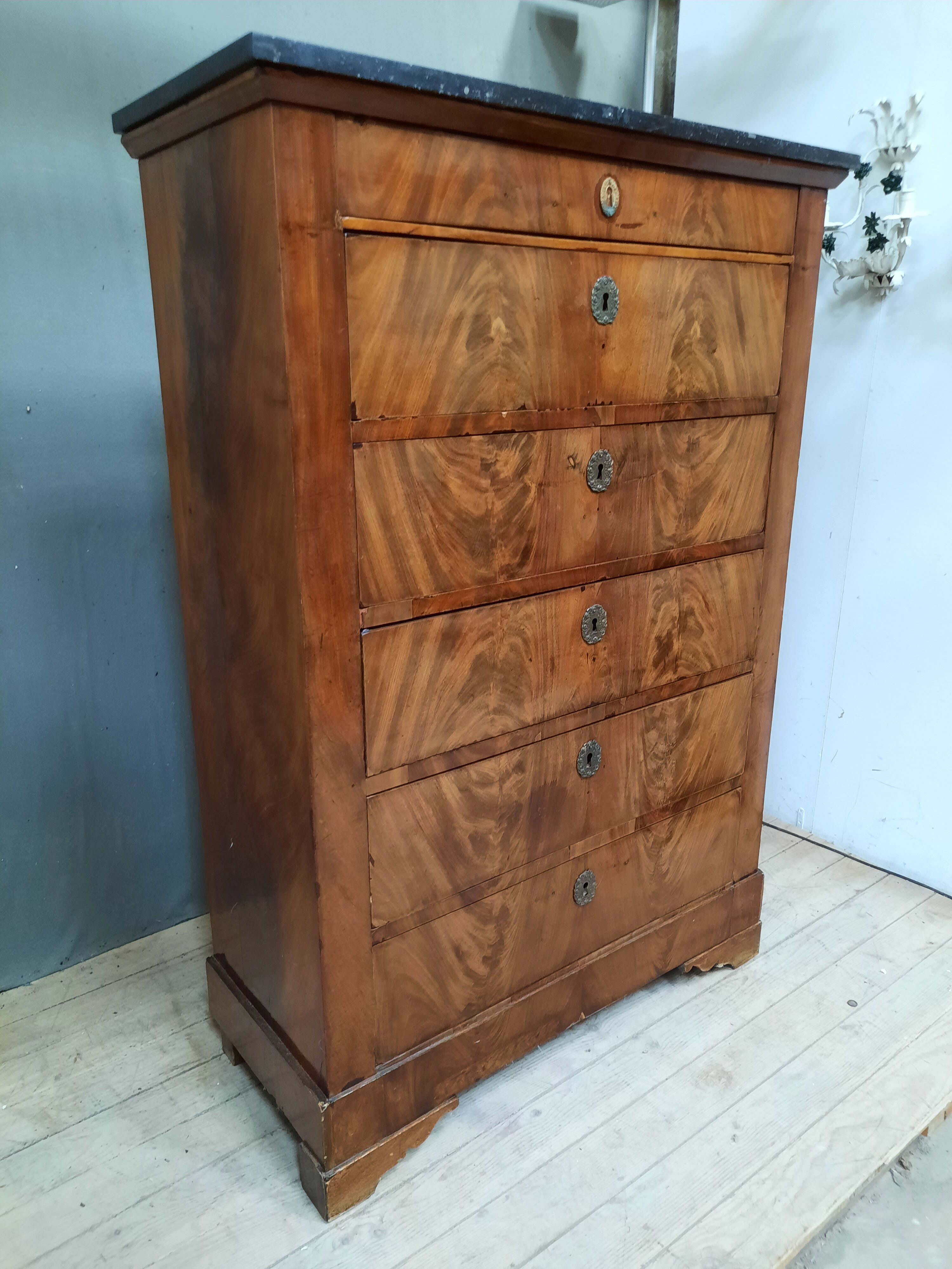 Nineteenth century semainier