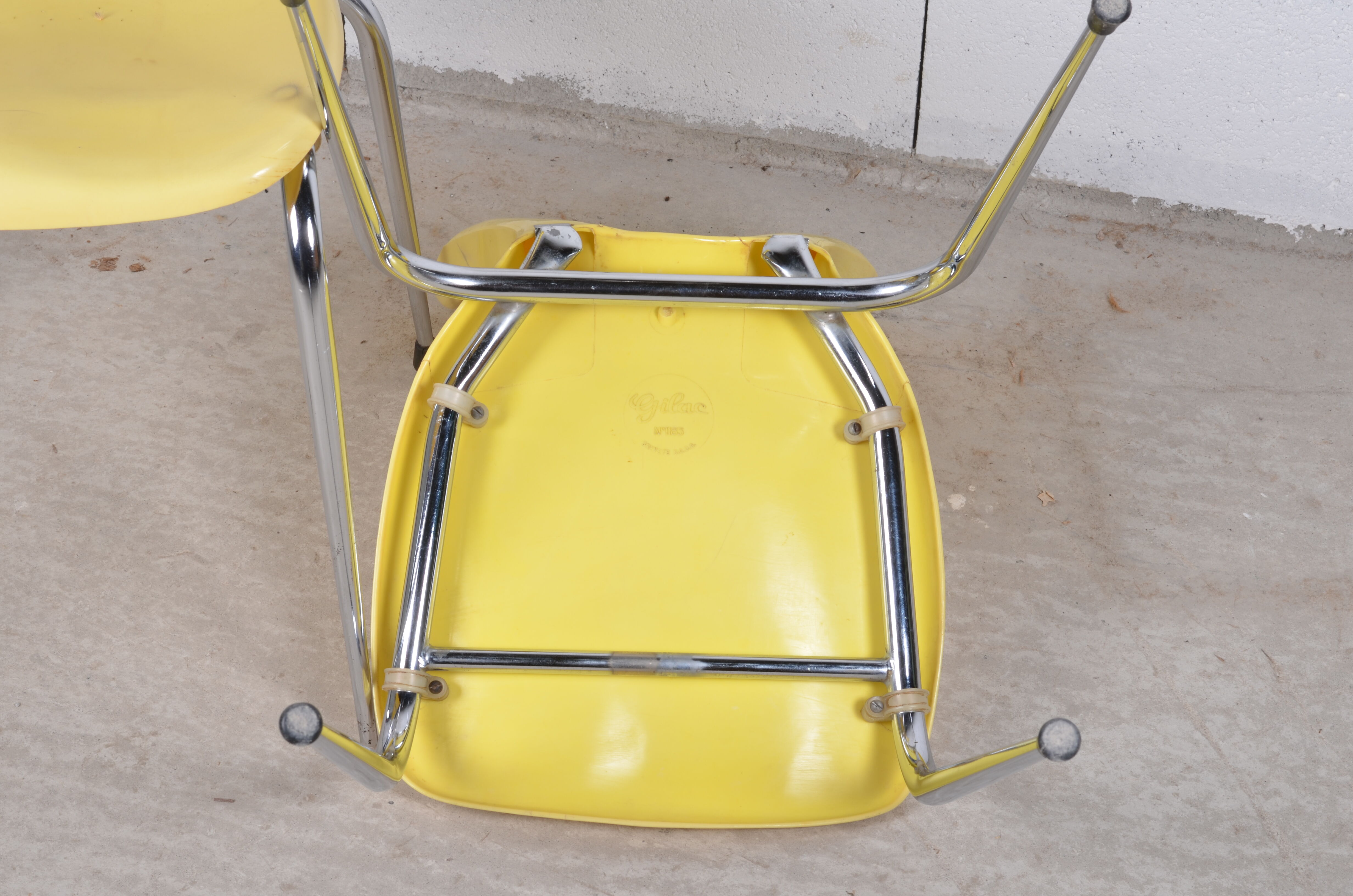 Gilac Chairs 1183