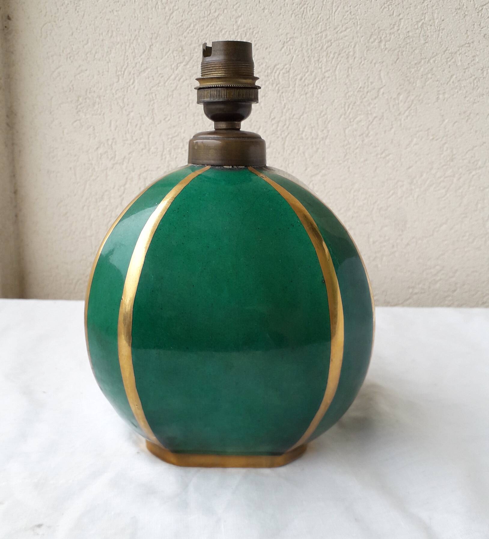 Green ceramic lamp base