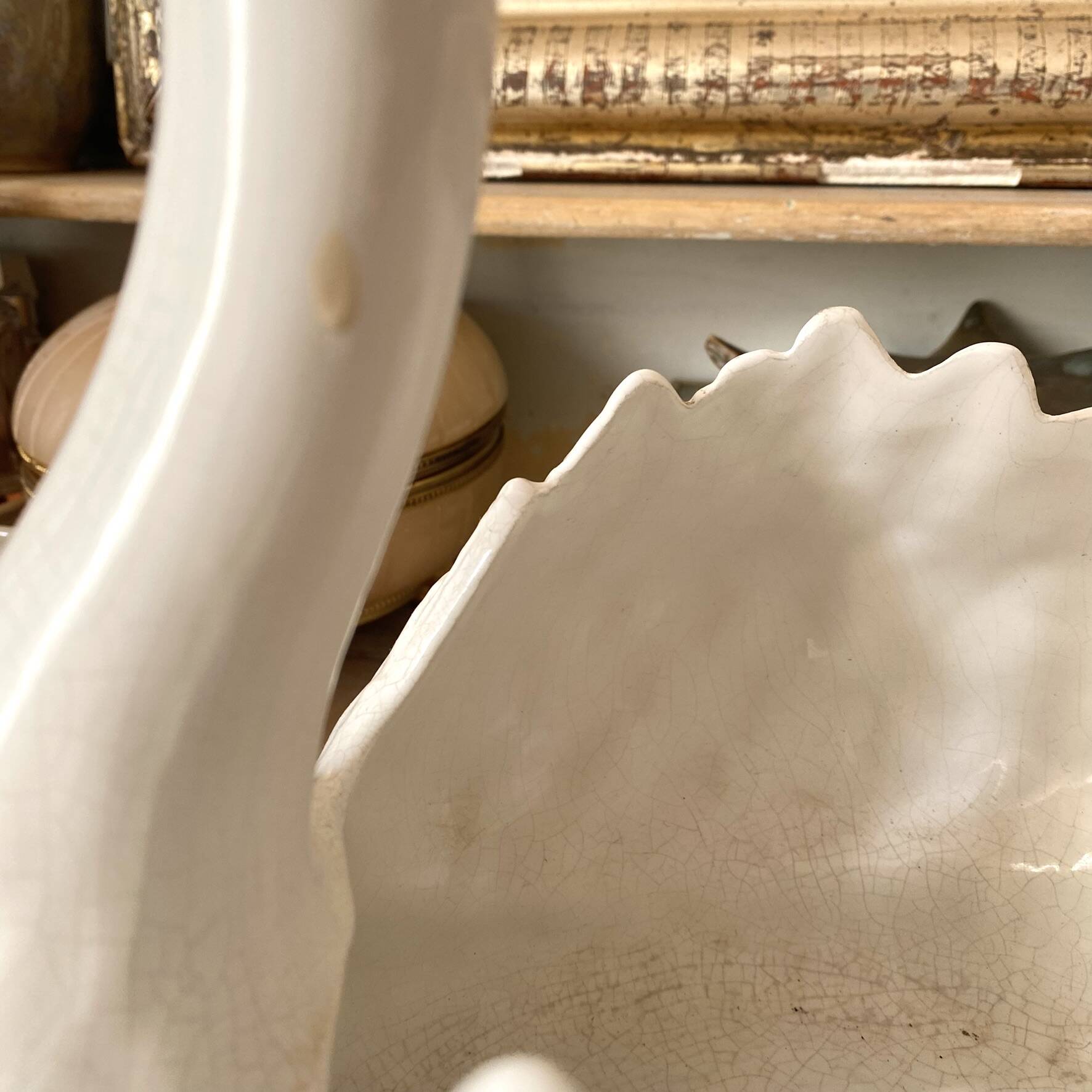 Zoomorphic planter, ceramic swan pocket holder.