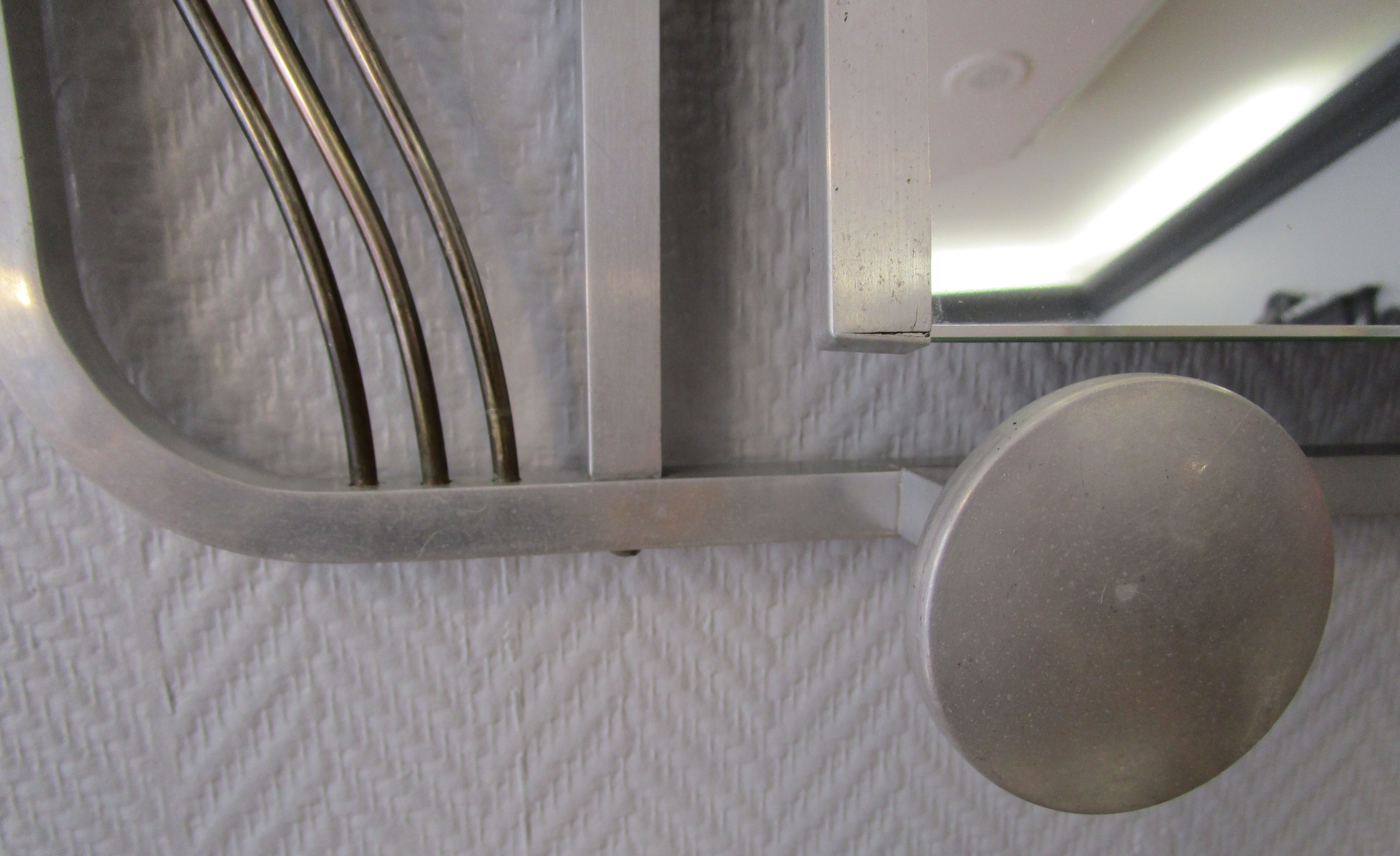 Hanger door-Hat wall aluminium with mirror 40 years