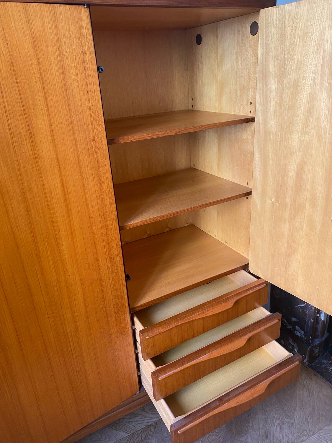 Armoire scandinave en teck