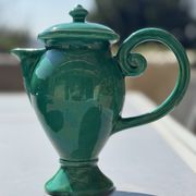 Ensemble verseuse et sucrier en céramique émaillée vert, Vallauris