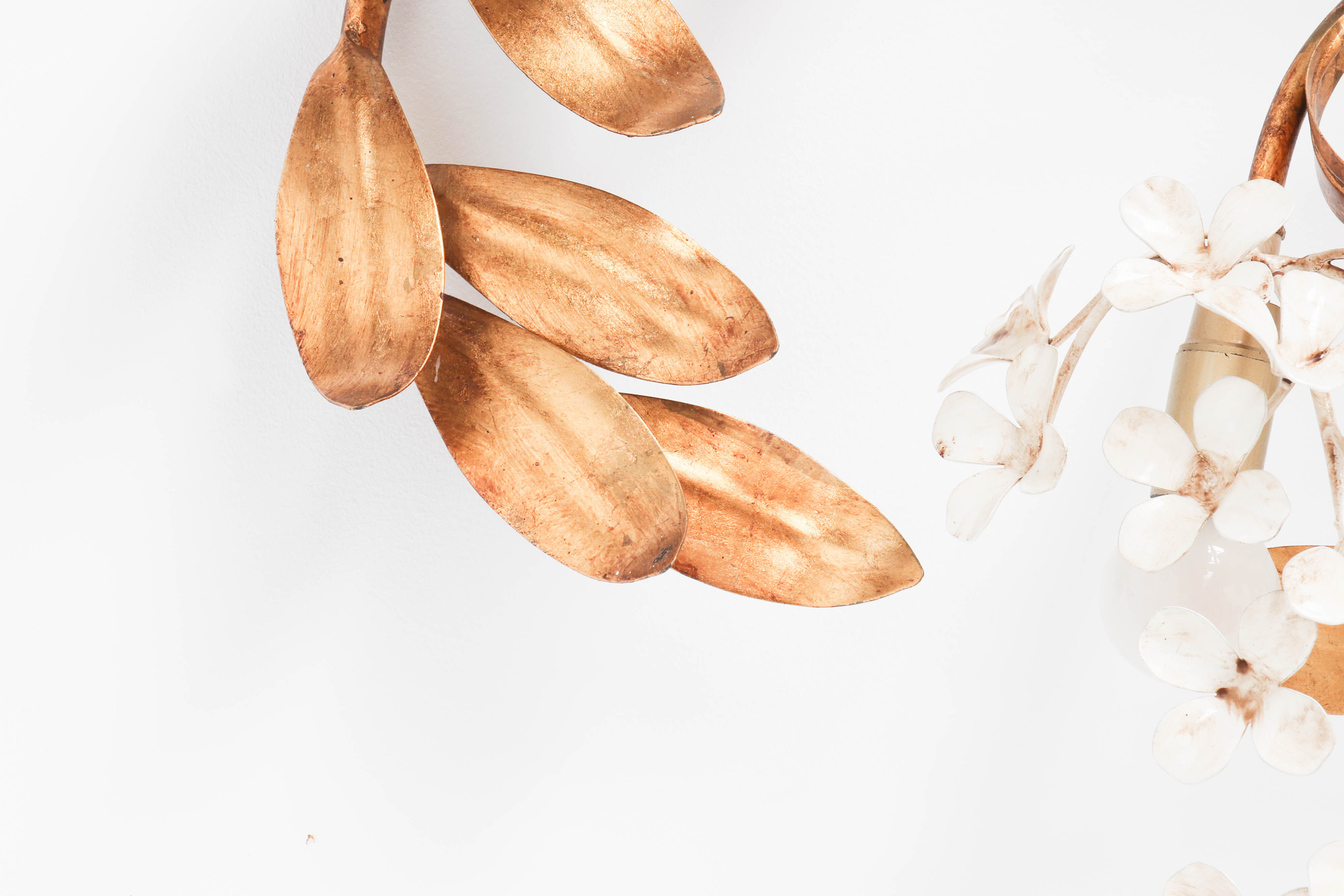 Applique murale Hans Kögl dorée du milieu du siècle