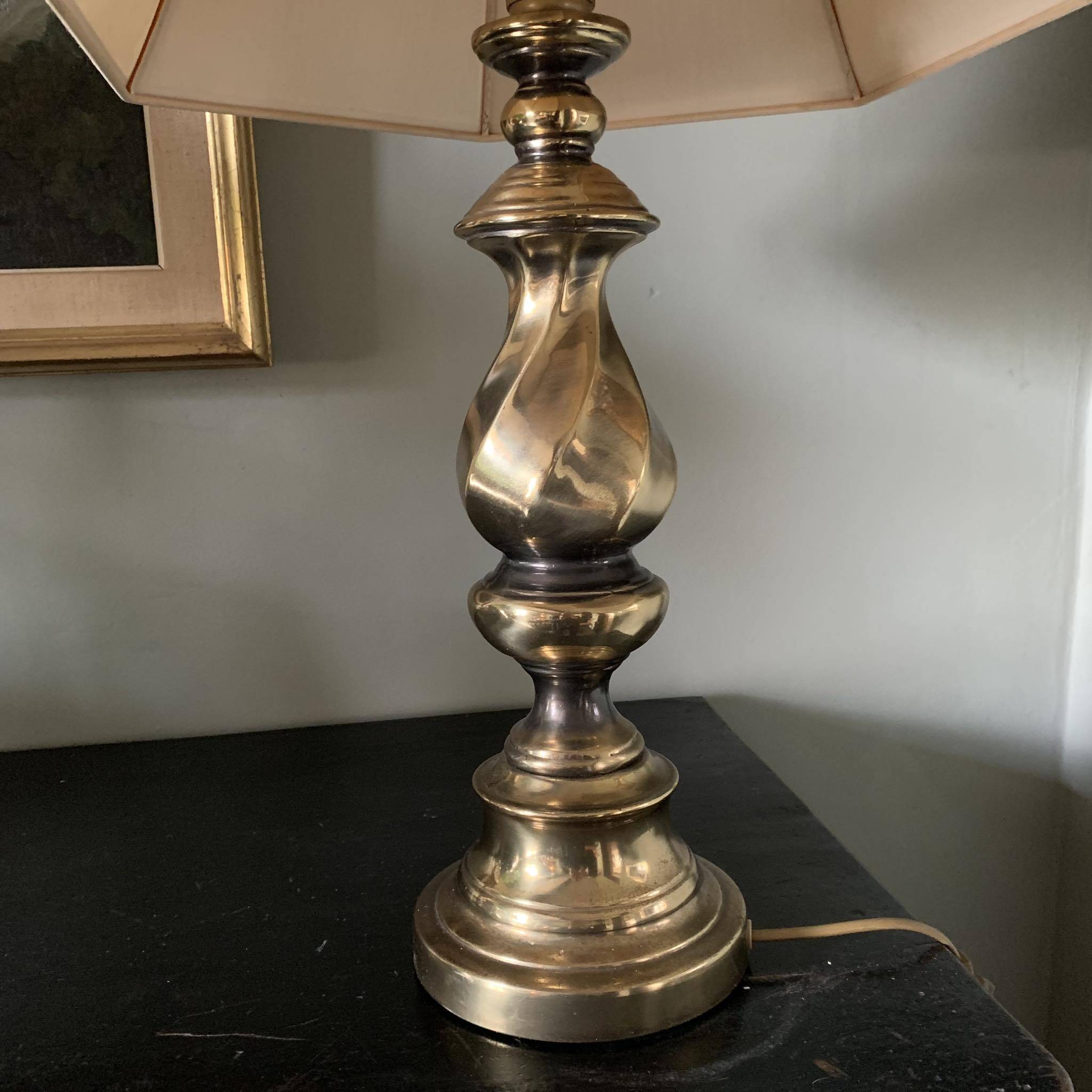 Brass lamp 70 cm