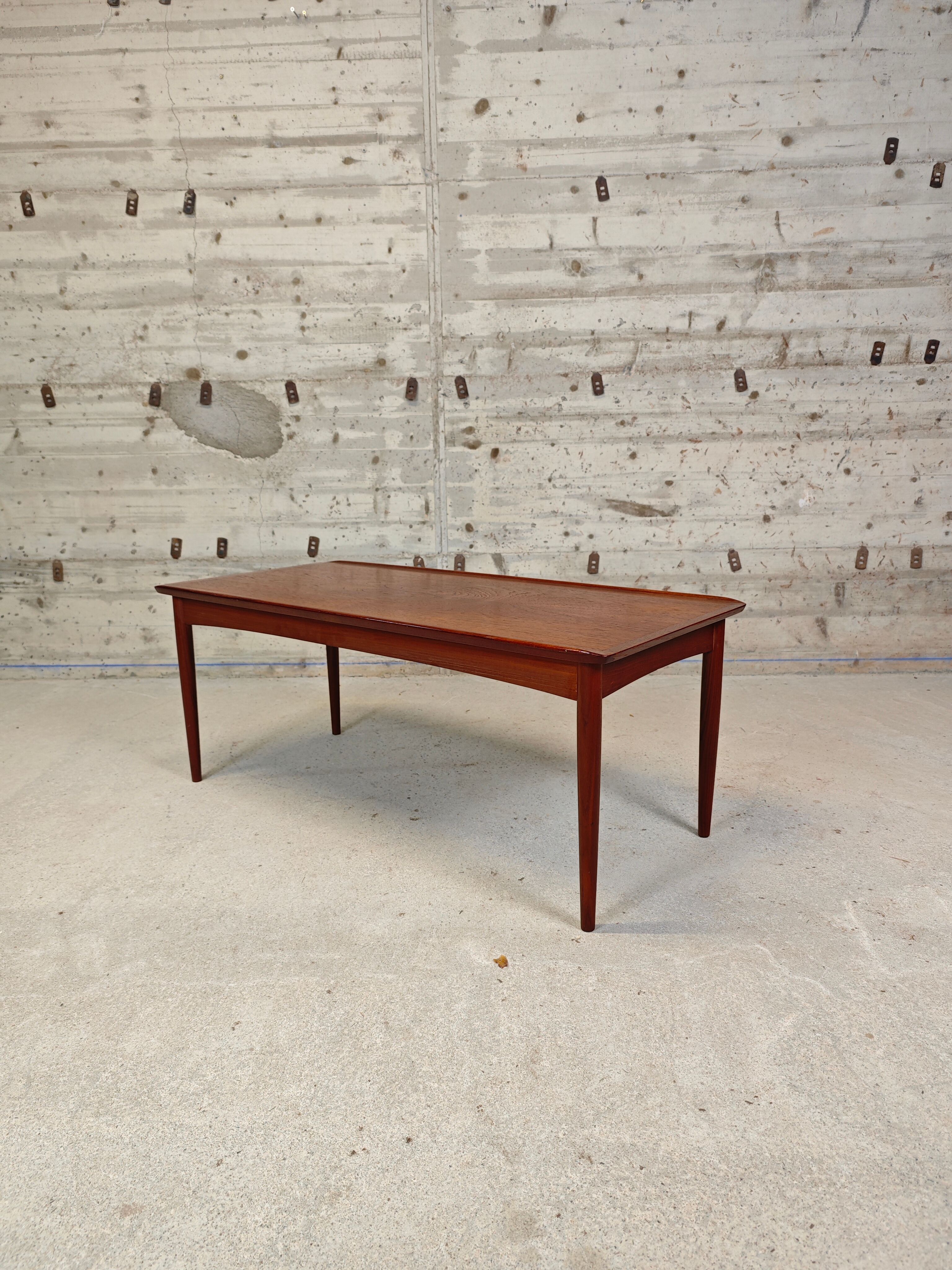 Danish coffee table in teak