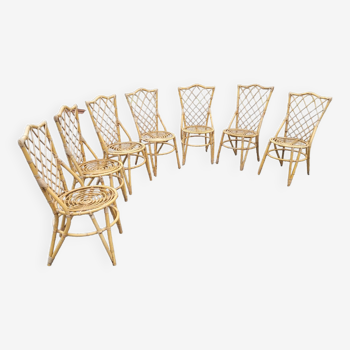 7 chaises en rotin vintage