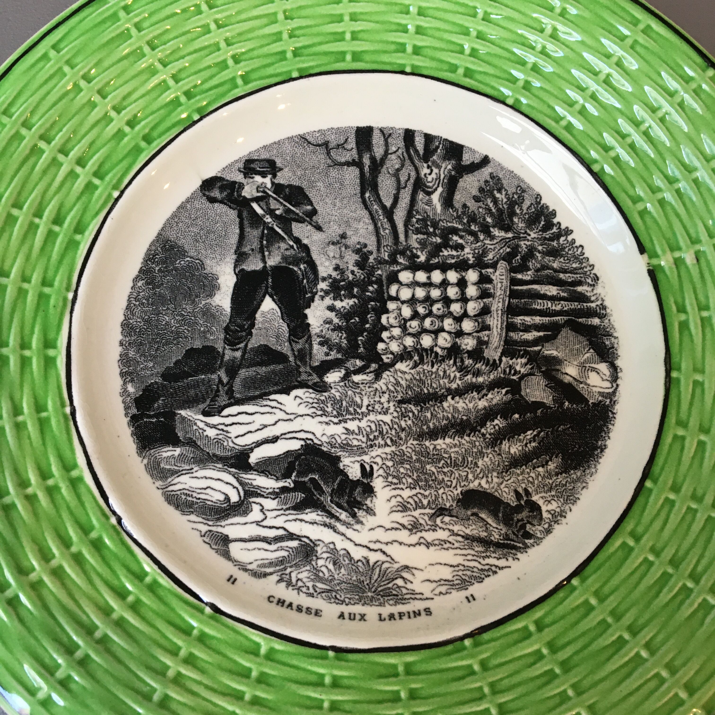 Set de 5 assiettes XIXeme thème chasse Digoin Sarreguemines