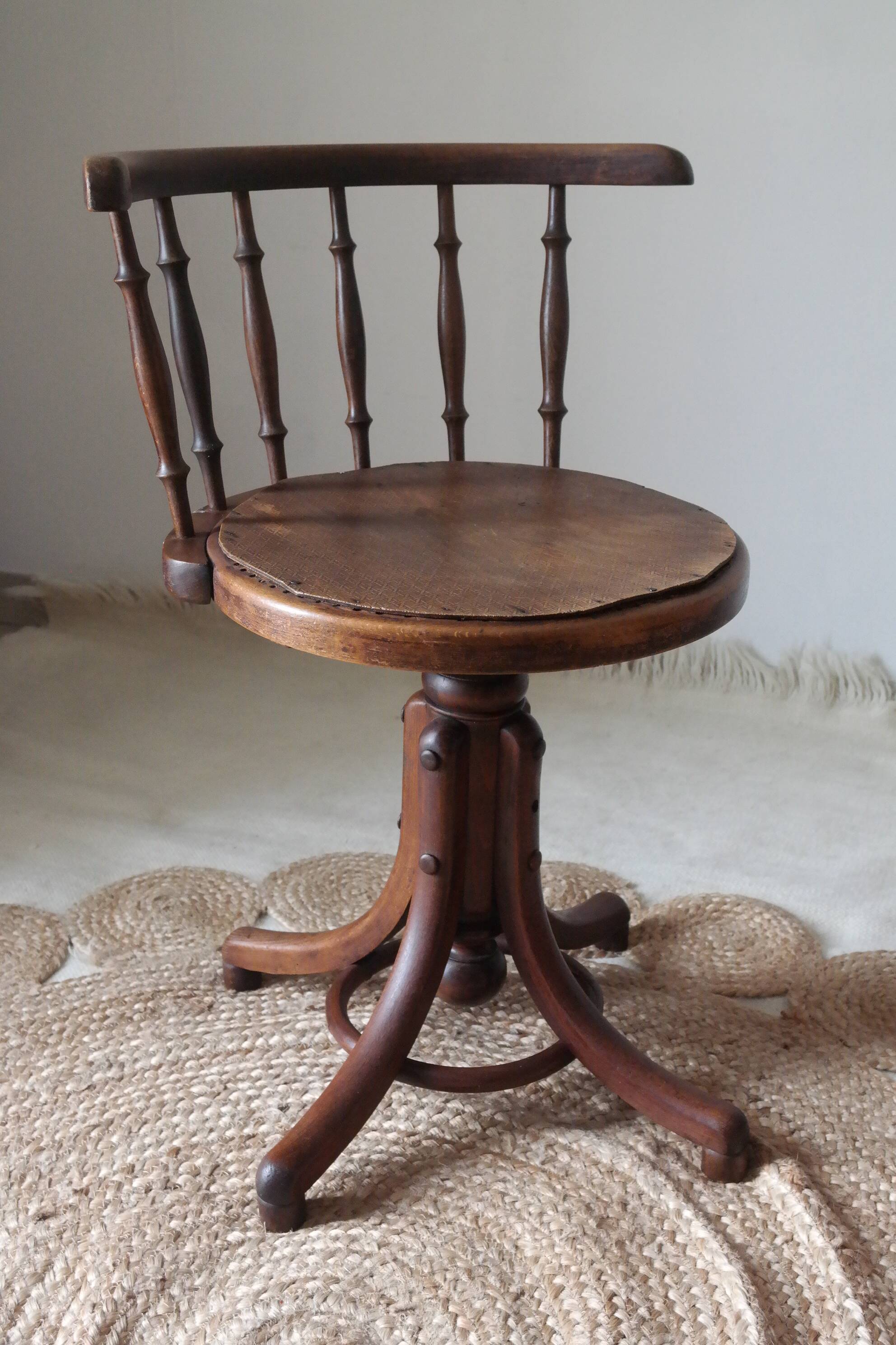 Wooden swivel office chair 20 years