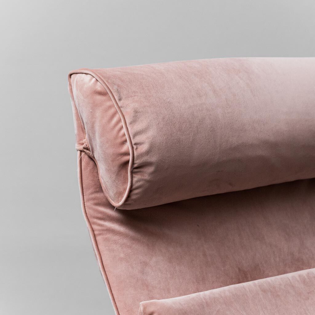 Pink velvet armchair tasty 70s vintage modern